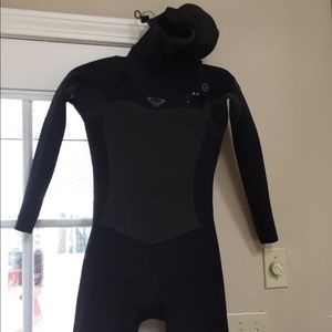 ROXY 5/4 WINTER WETSUIT
